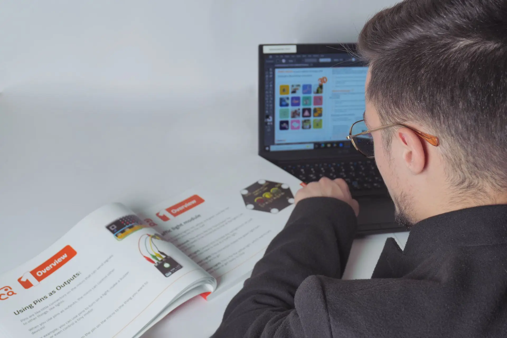 Developing educational technology curricula